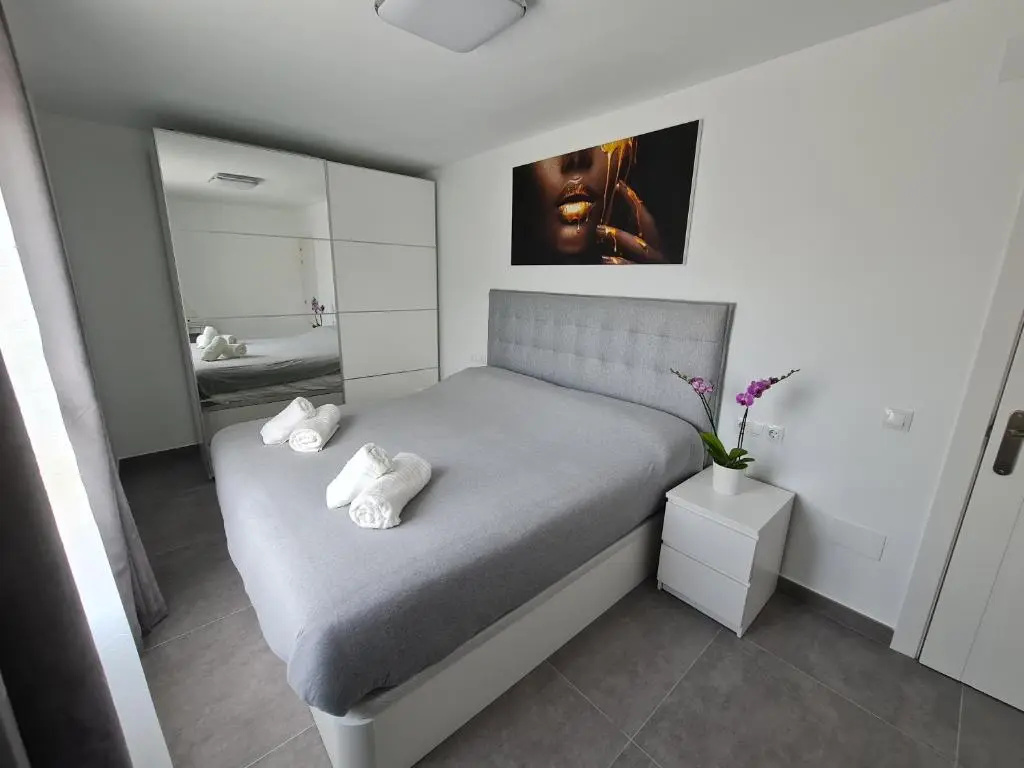 Modern 3 Bedroom Luxury Apartment in Torremolinos