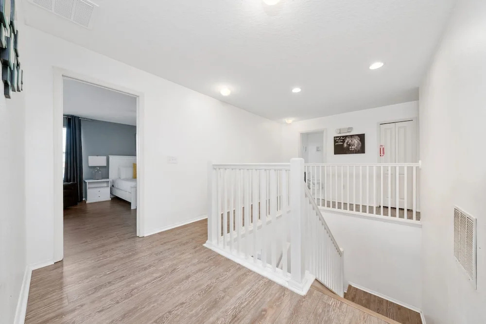 Lakeview 7BR Getaway Pool Great Location