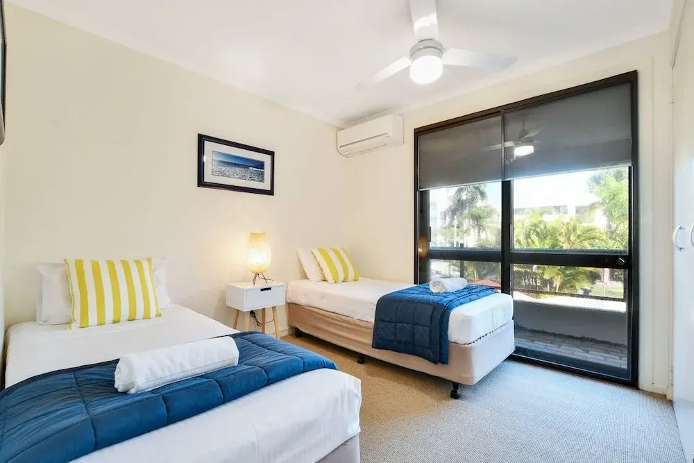 La Mer Apartments