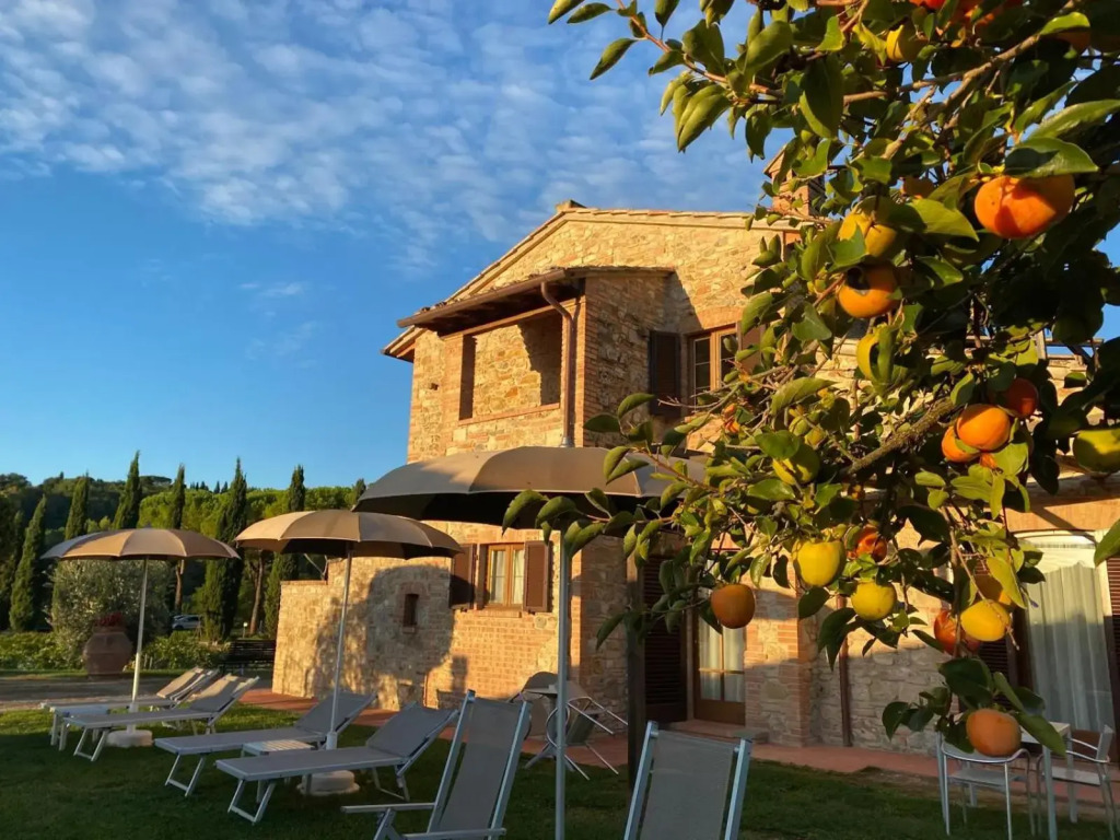 Tenuta Sovestro - Agriturismo e winery
