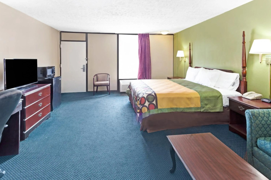 Super Inn & Suites Carrollton