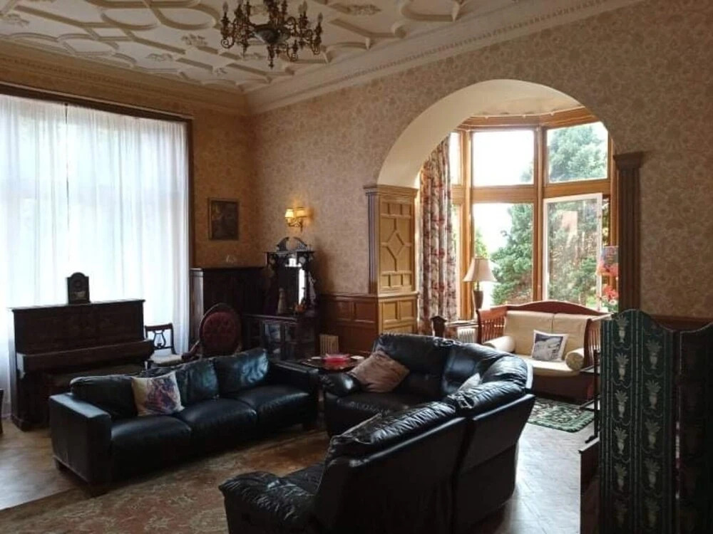 Dalmore House - The Duchess Apartment