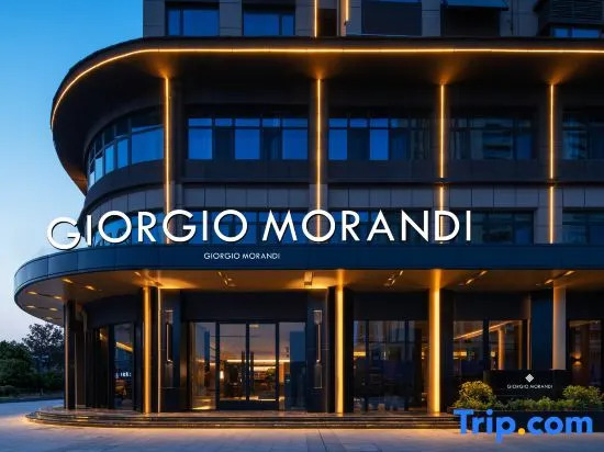 The GiorgioMorandi Hotels (Huangting Road Boya Jun)