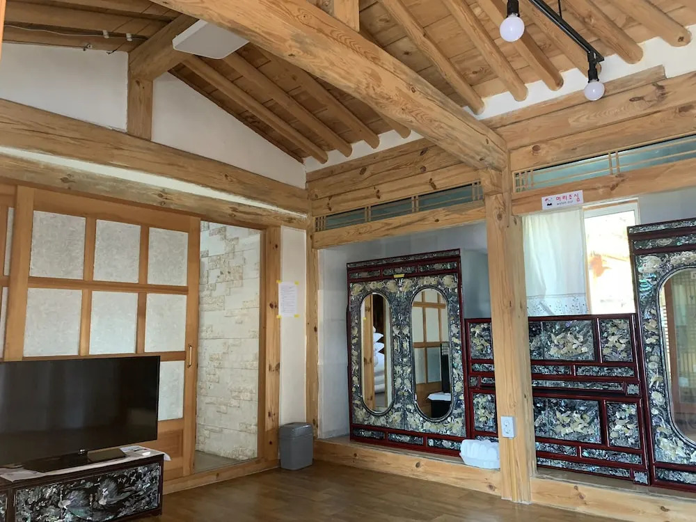 Jeonju Hanok Demisaem 1937