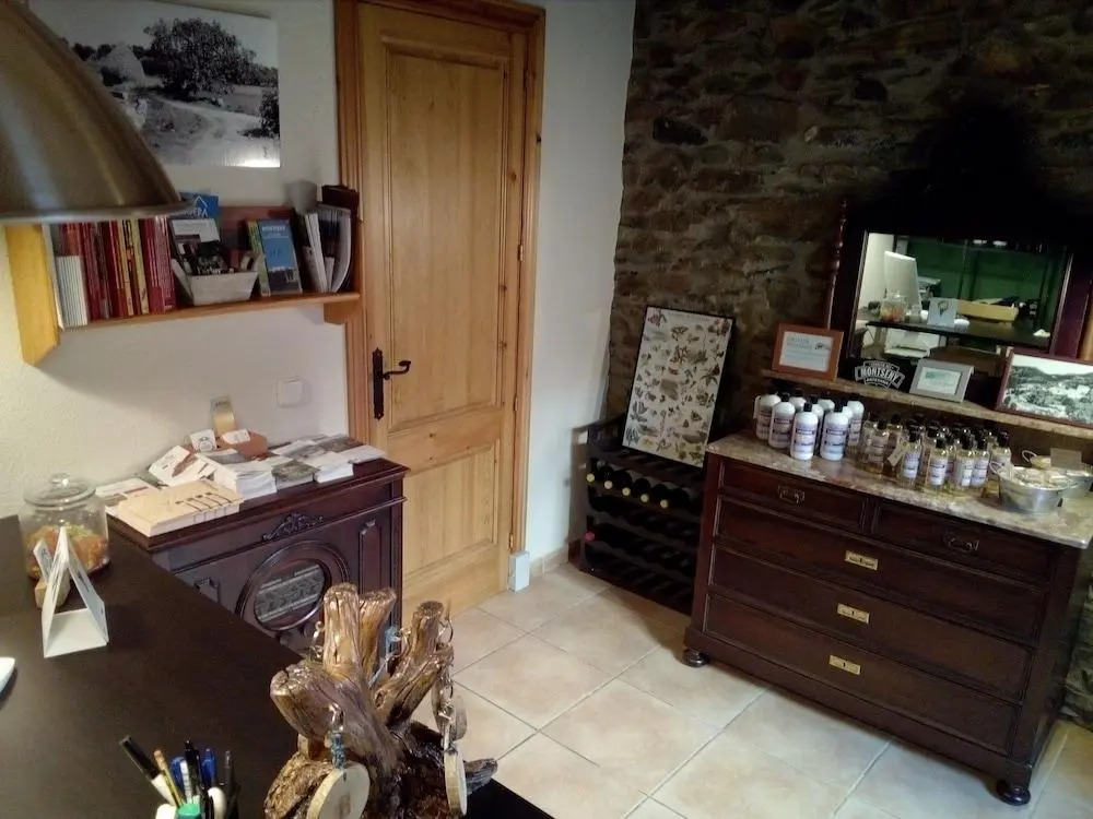 Apartaments Turistics Cal Ferrer