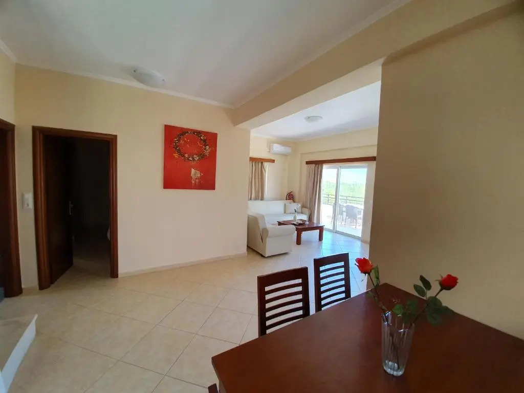 Selini Villas with private pool 10 minutes walking from the beach