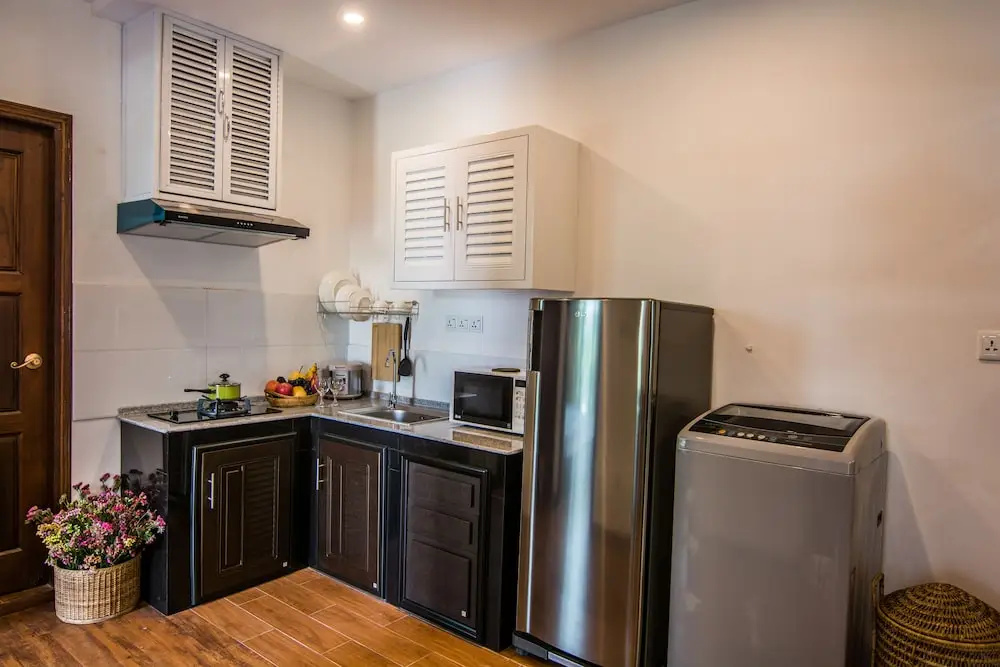 Woodside Inn & Serviced Apartments