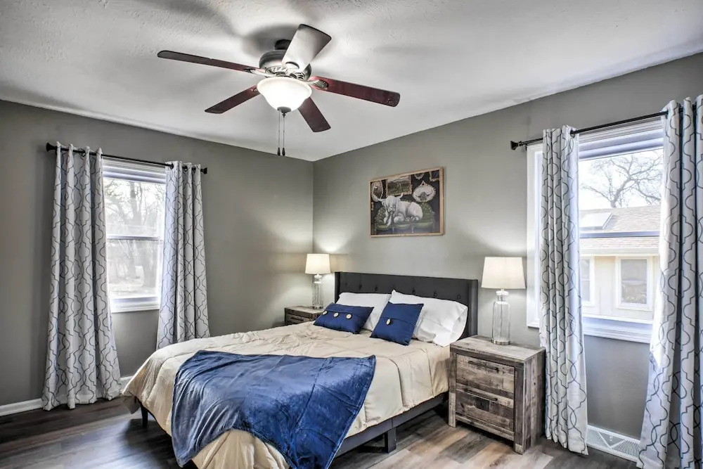 Family-friendly Springfield Home w/ Yard!