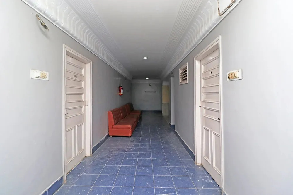 OYO Flagship 37028 Hotel Sheela