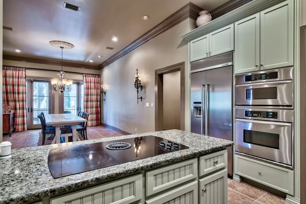 Shore Beach Working 4 Bedrooms 4 Bathrooms Home