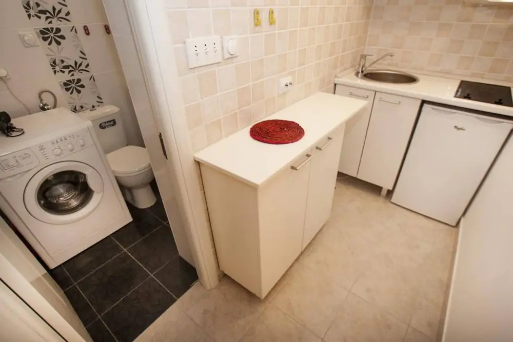 Atelier 1 Apartment