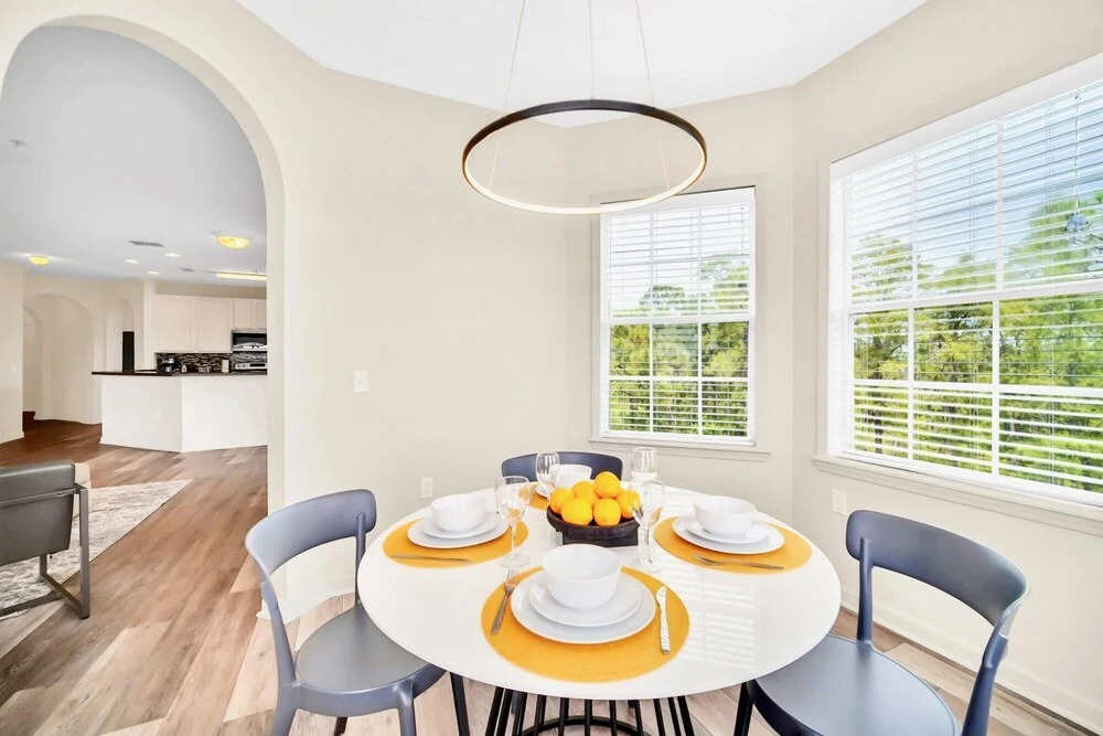 Near Disney 2BR King 2 Queens With Hot Tub Pool