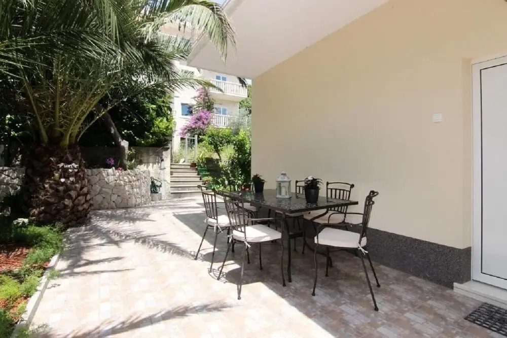 Anamarija - Garden Terrace - A1