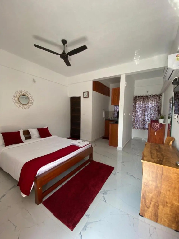 DOLPHIN ENCLAVE SERVICE STUDIO APARTMENTS