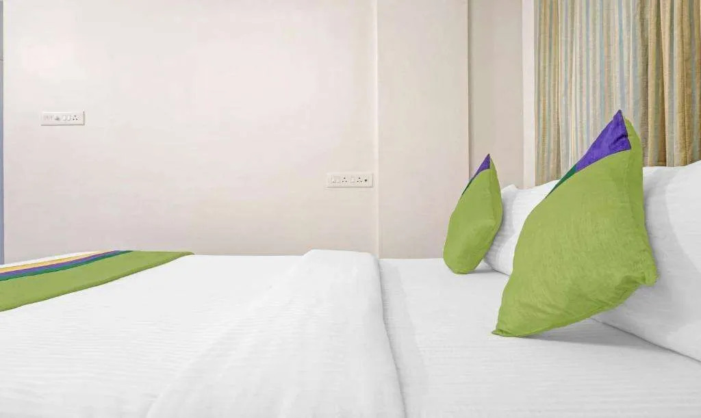 Treebo Diamond Residency - DDPK Inn