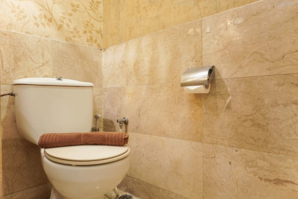 Spacious and Elegant 2BR @ Kedoya Elok Apartment