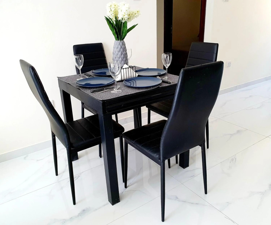 2 Bedroom Cozy Apartment near Tourist Area, 200m from sea