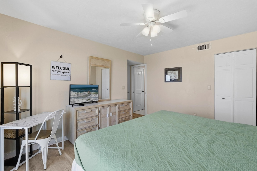 Sherwin Condominium 901