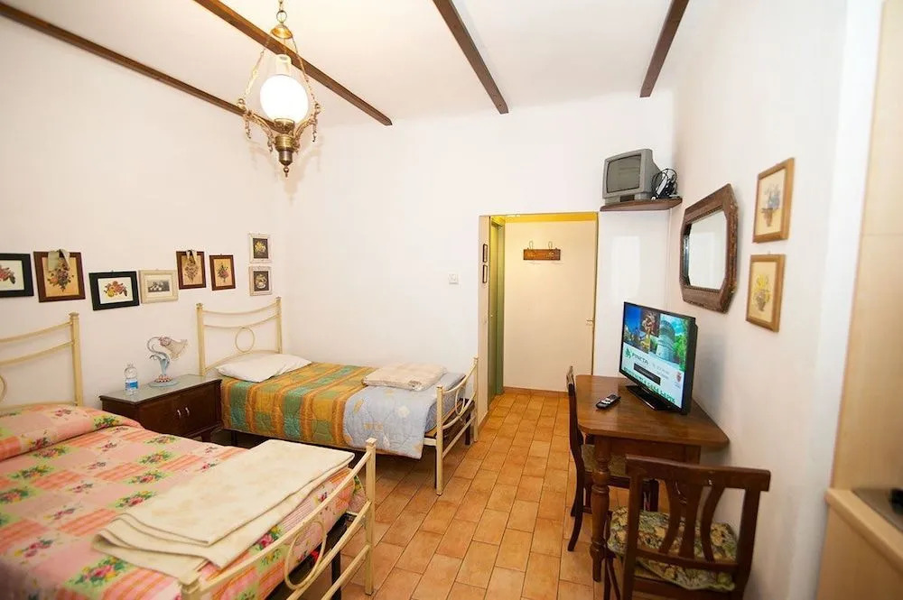 Casa Lapis