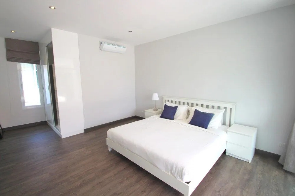 Hua Hin 5 Bedrooms Mansion B3