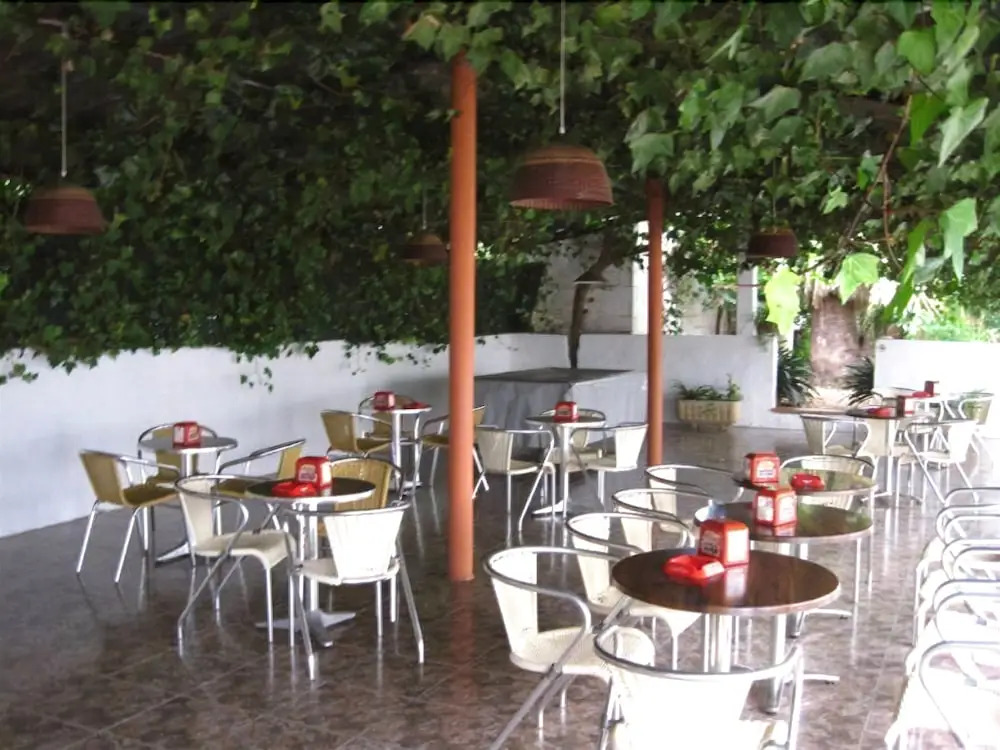 Hostal Sa Rota