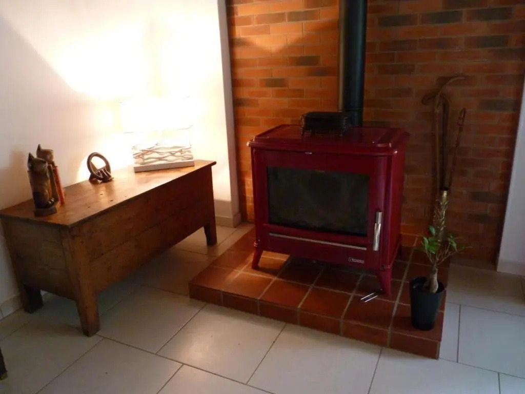 Maison rénovée avec piscine et jardin à Moulins - FR-1-489-324