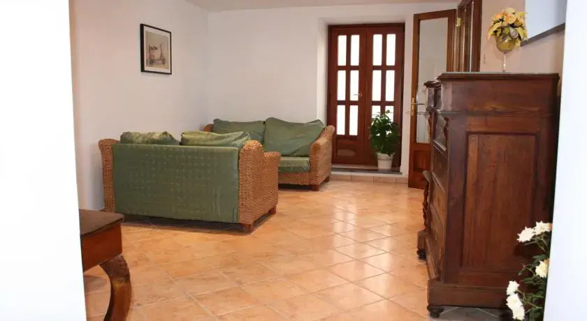 Maison Elvira