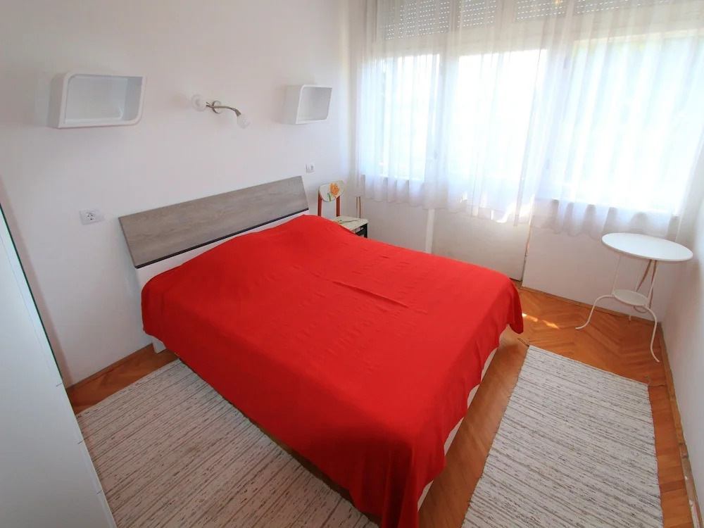 Apartment Dragi Kamen