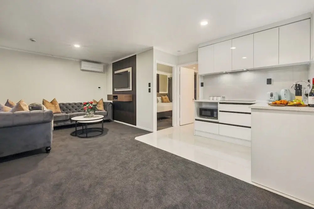 Aroha Motel & Apartments