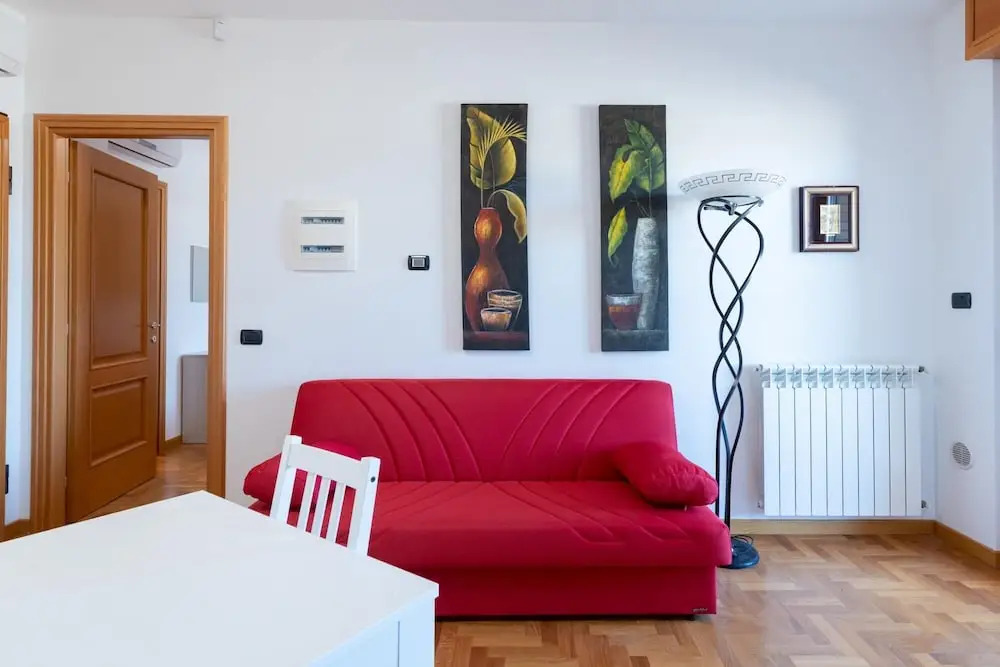 Casa Titty in Roma With 1 Bedrooms and 1 Bathrooms