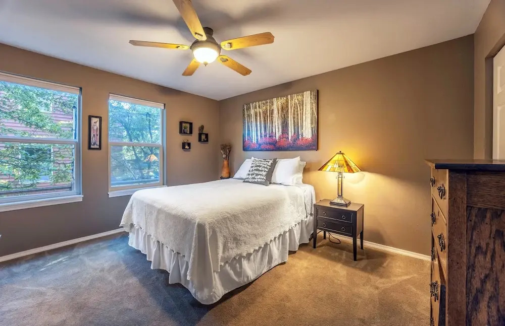 Devon Court 2 Bedroom Home by RedAwning
