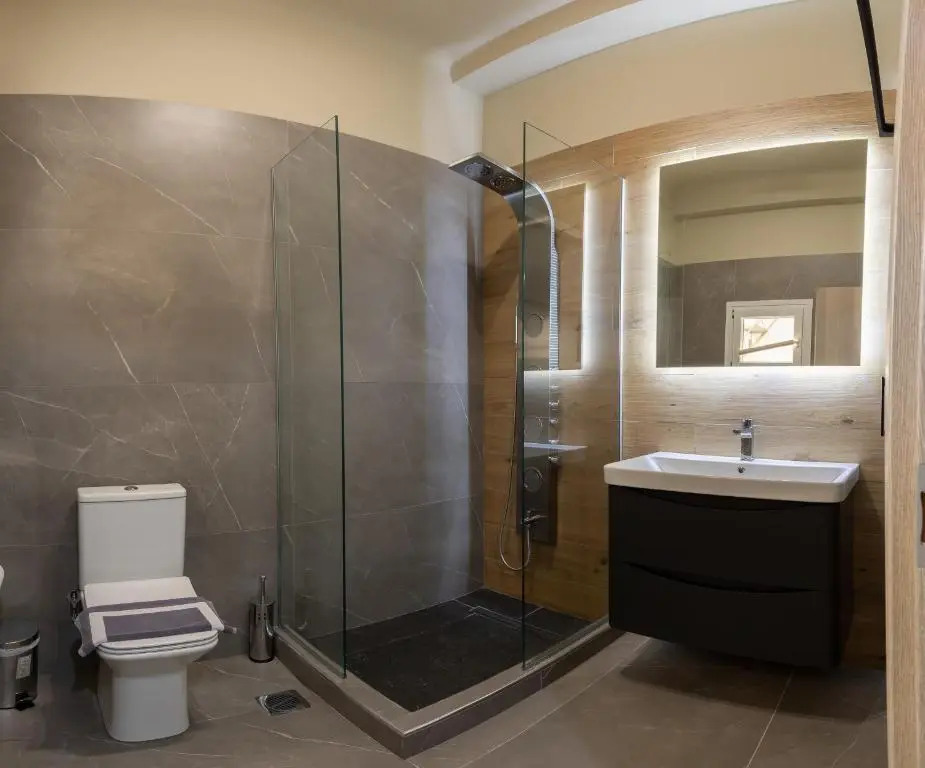 NOHO Boutique , premium living Dikeou 8