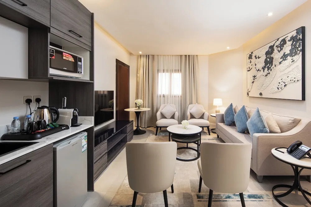 Merya Hotel