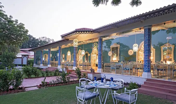 Raj Niwas Palace