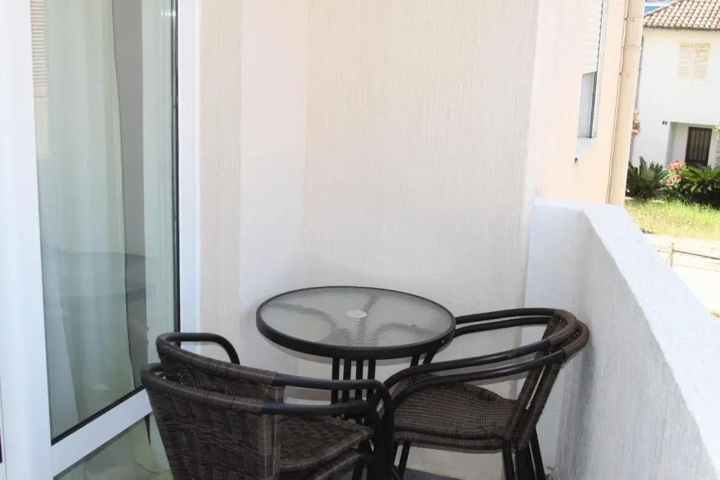 Apartments Bečić