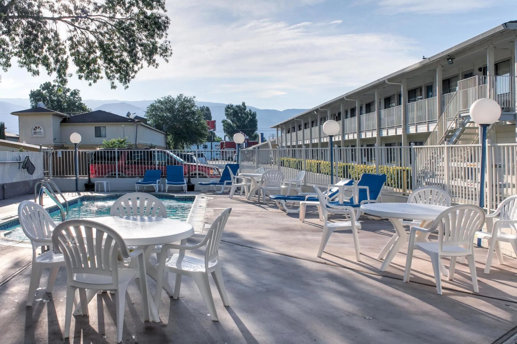 Motel 6-Bishop, CA