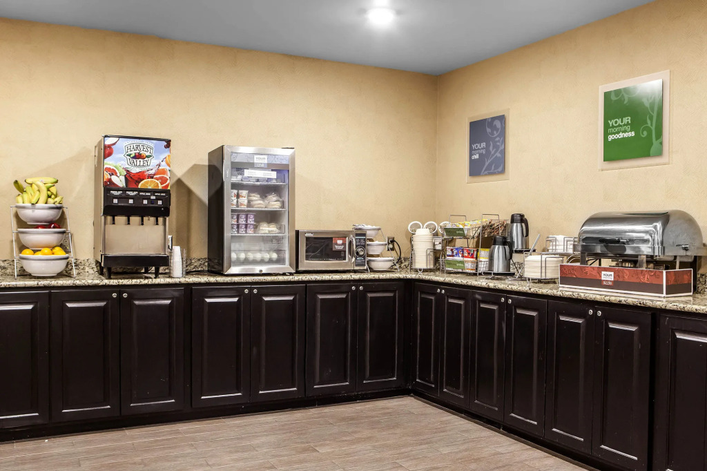 Comfort Suites near Route 66