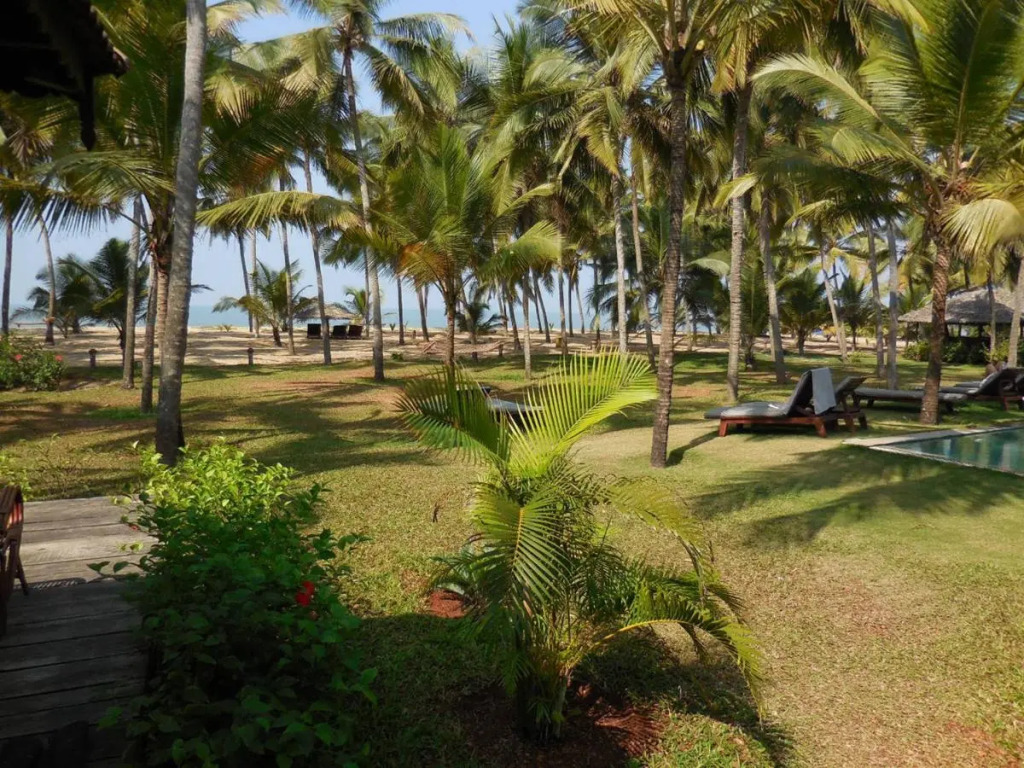 Canaan Beach Resort