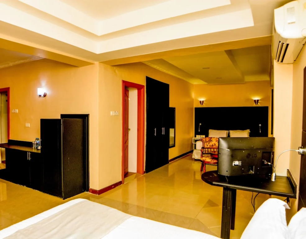 Isamilo Grand Hotel