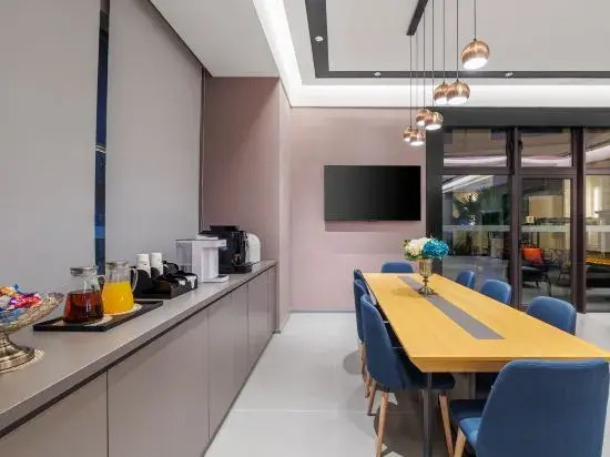 Homeinn Selected Hotel (Beijing E-Town Kecang First Street)