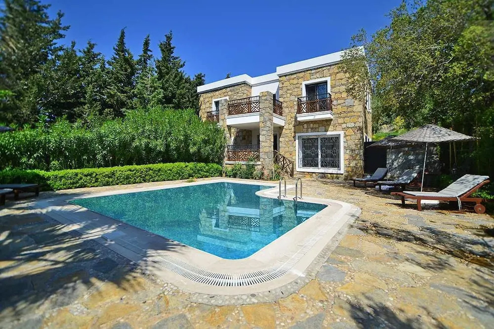Villa Apollon