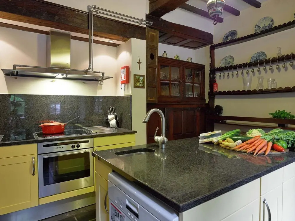 Spacious Villa in Liège