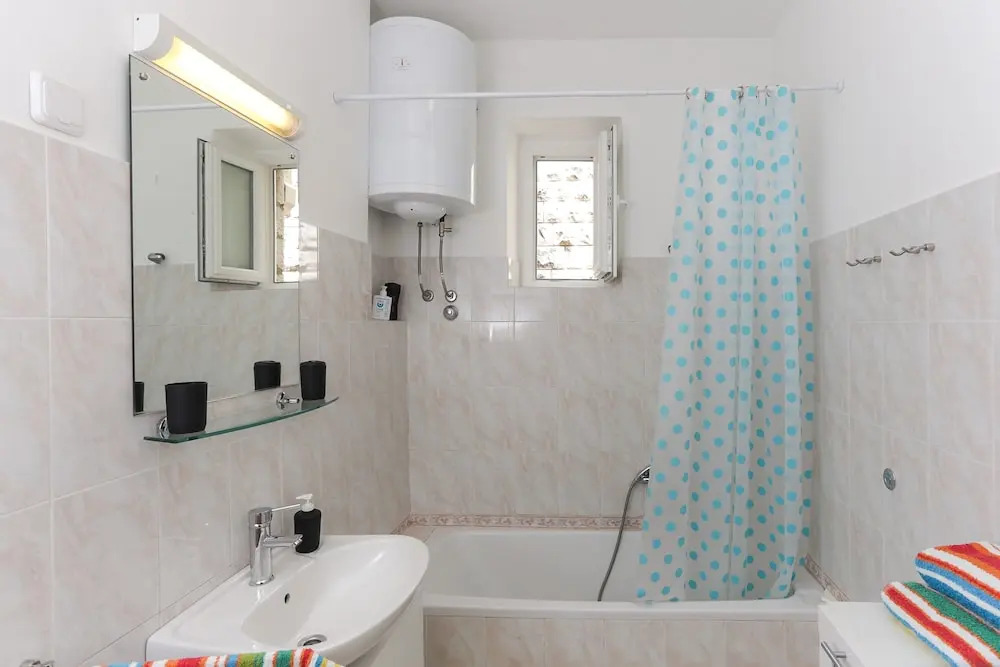 Apartments Sisic
