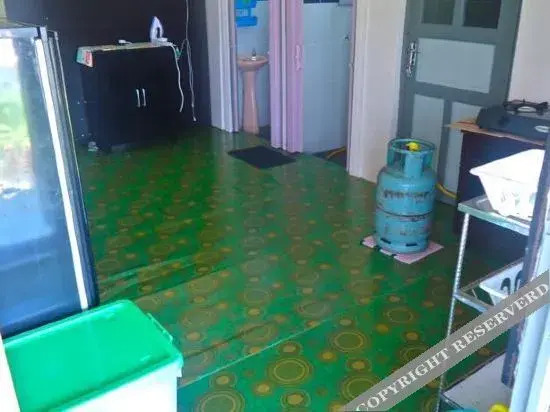 Wr Residence