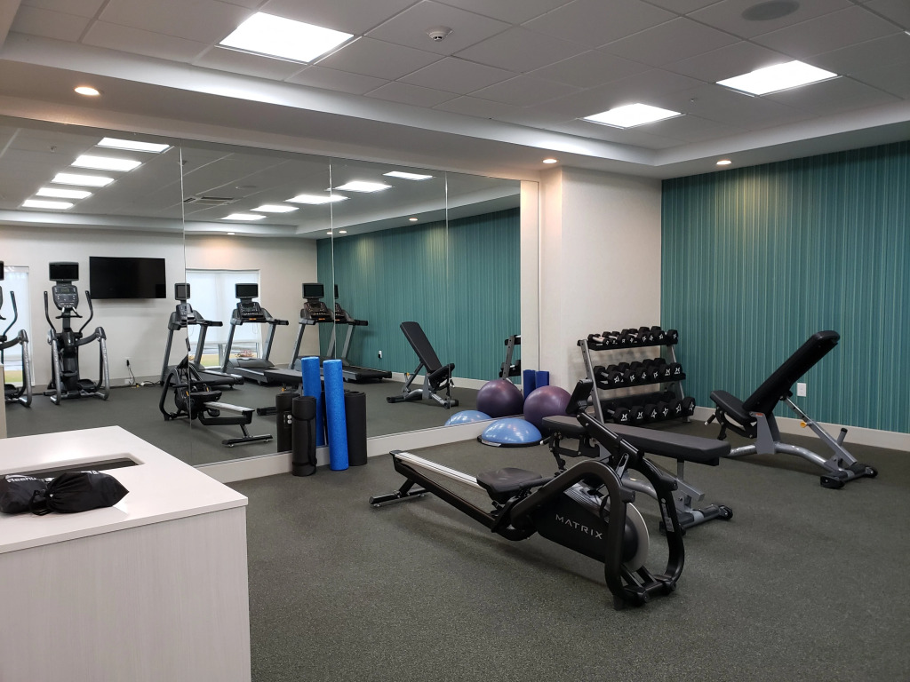 Holiday Inn Express & Suites Macon North by IHG