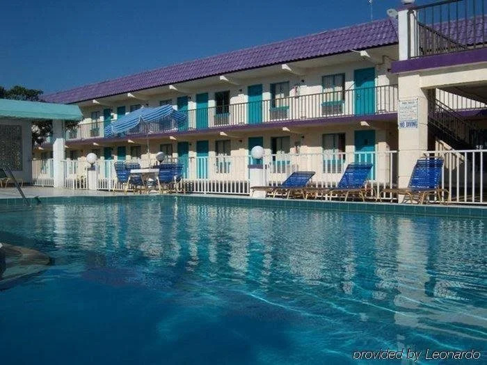 Clearwater Inn