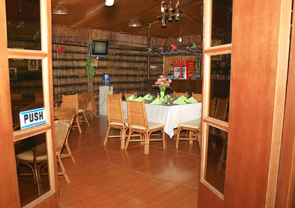 Islandia Alaminos Hotel