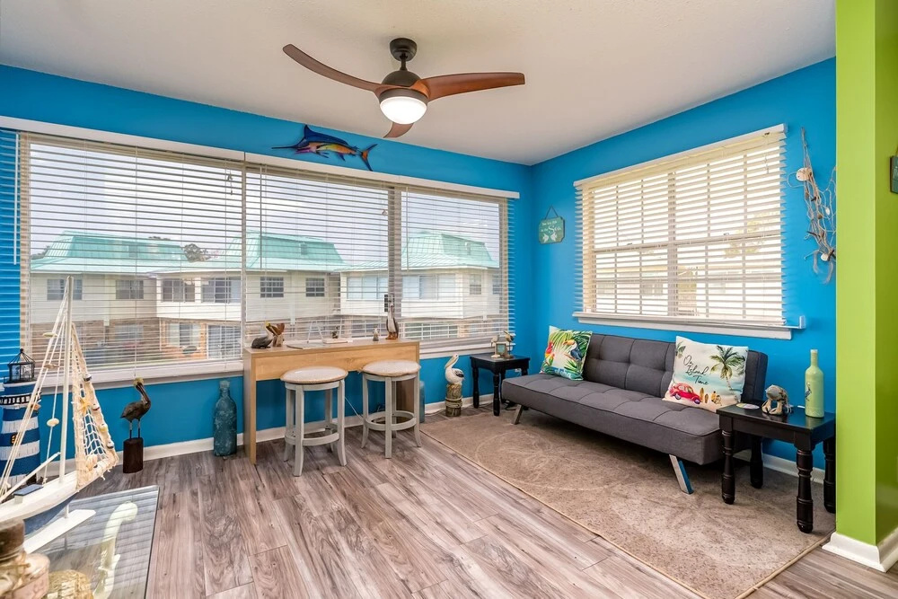 Bikinis & Martinis - Great East End Location - Swimming Pool And Boardwalk Access 3 Bedroom Condo by Redawning