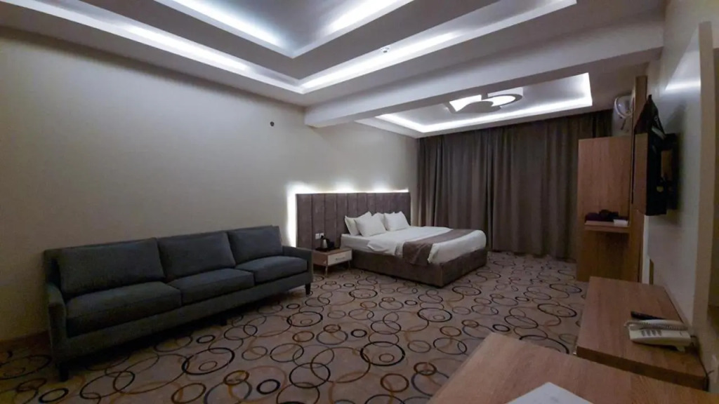 Golden New Alareen-جولدن العرين أبها