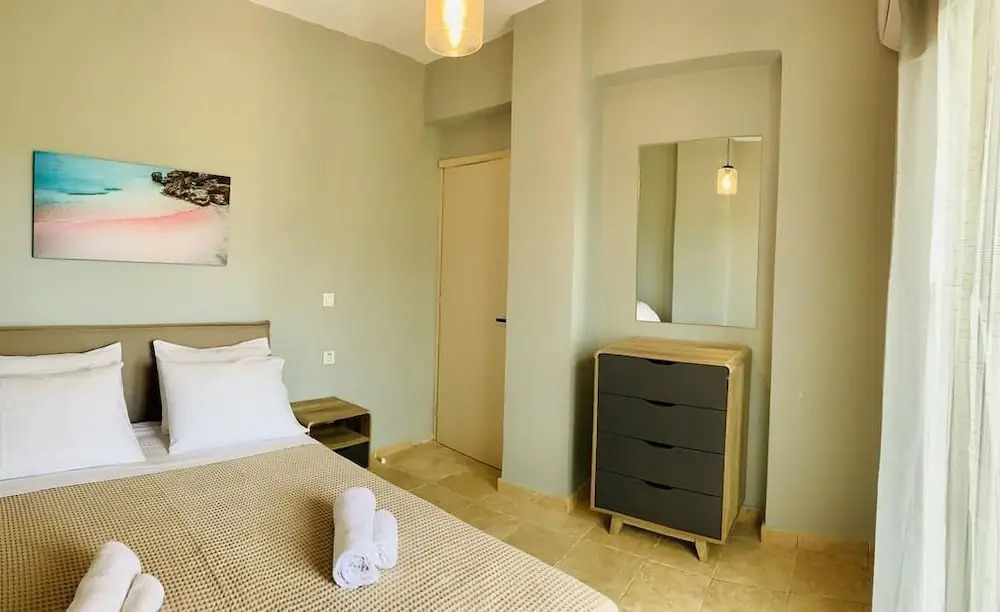 Martimi Private 3 Apartments with Pool, Heated Jacuzzi and Sauna, 2 Apartments with Sea View, 200m from Beach, BBQ, Playground, Mini Football Pitch